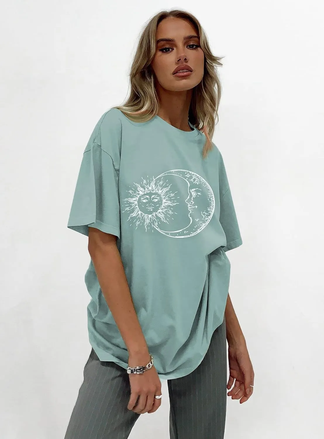 CSDAJIO Women's Casual Short Sleeve Loose Shirt Oversized T-Shirt Trendy Going Out Crew Neck Summer Graphic Tees