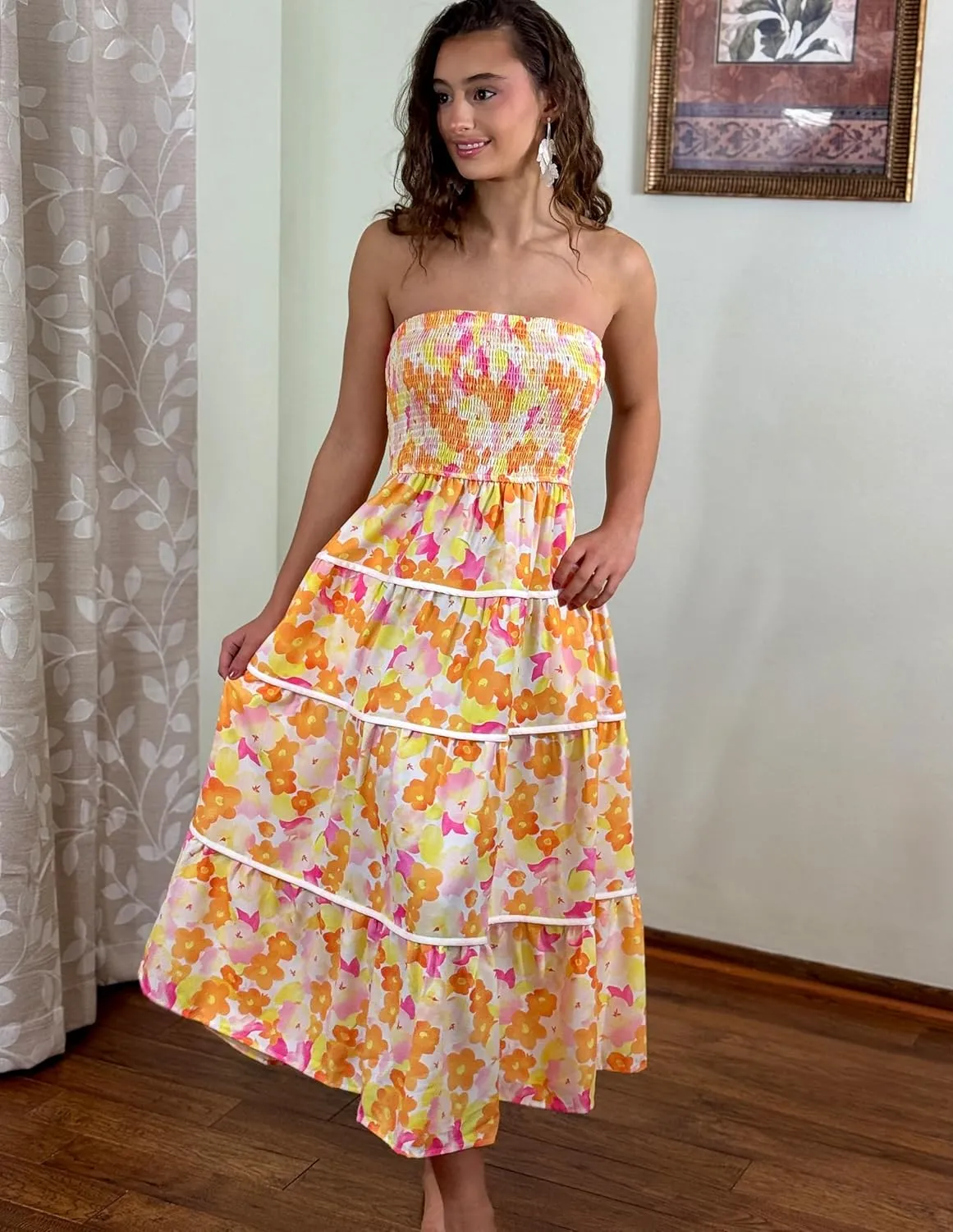 GRACE KARIN 2025 Women's Summer Floral Dress Strapless Smocked Tube Dress Boho Beach A-Line Midi Dresses with Pockets