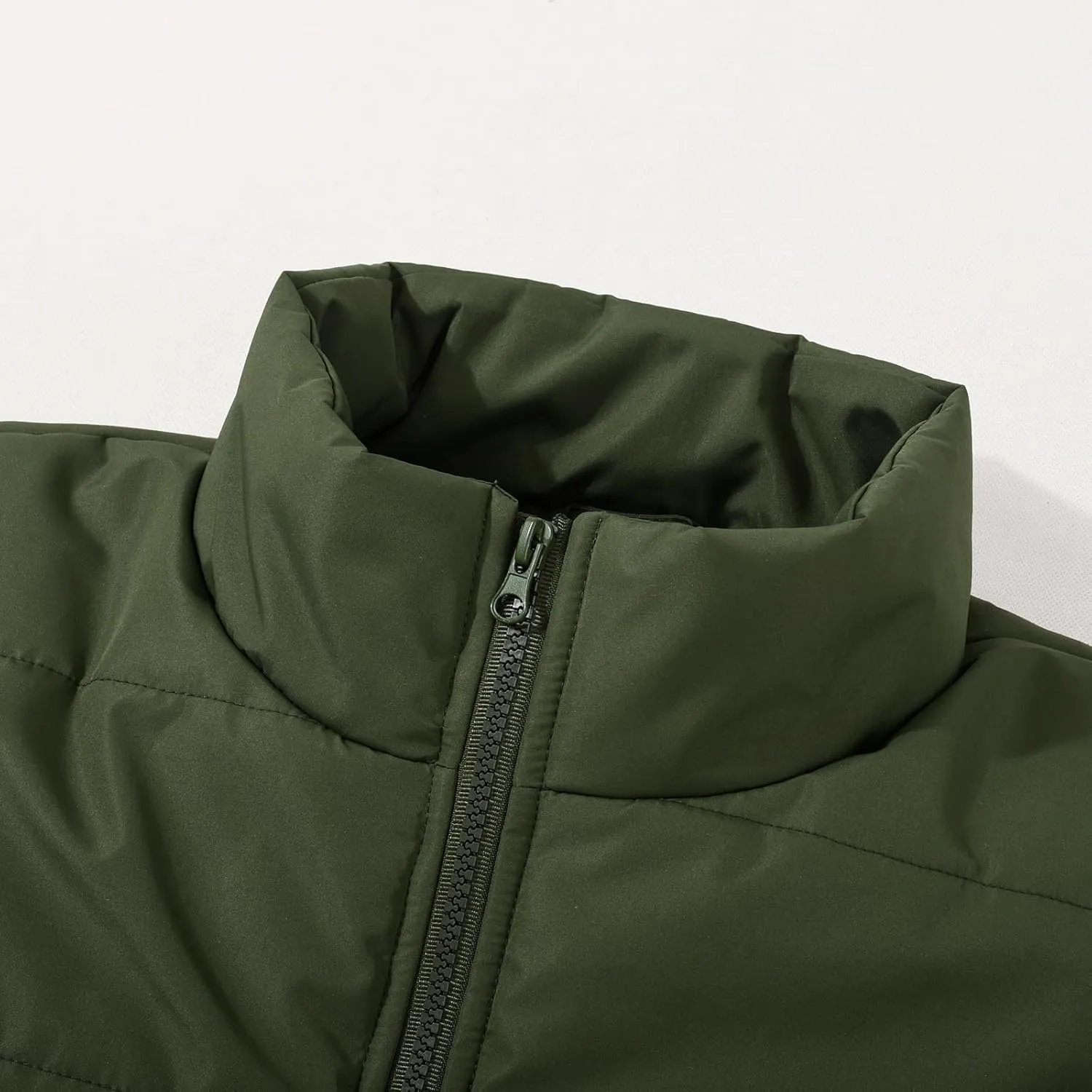 MADHERO Men's Puffer Vest Stand Collar Quilted Sleeveless Jacket Outerwear