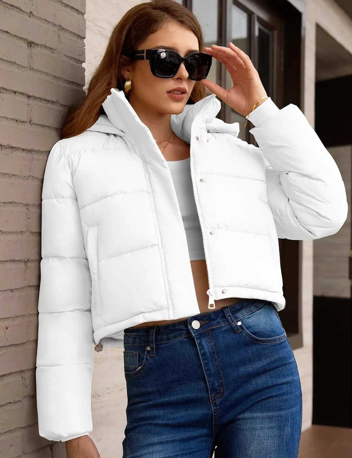 PHISOCKAT Womens Puffer Jacket Cropped Quilted Jacket Long Sleeve Full Zip Coats with Pockets Winter Outerwear with Hood